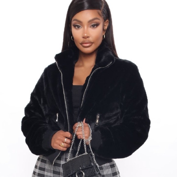 Fashion Nova Andi Faux Fur Bomber Jacket - Picture 1 of 8